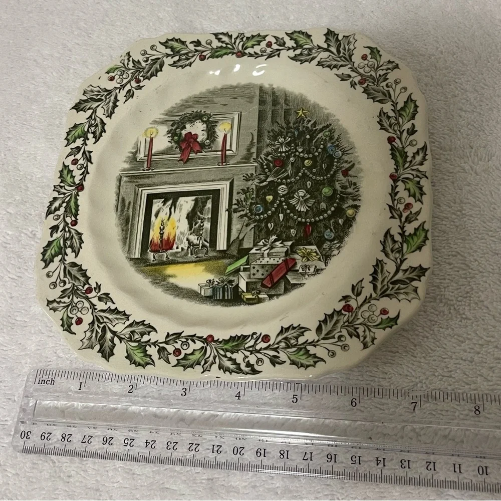 Johnson bros Merry Christmas plate. Collectors item